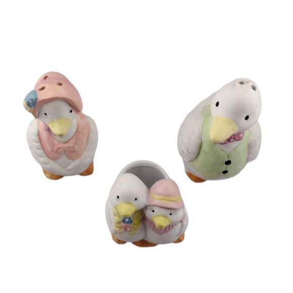 VTG Duck Family Salt Pepper Shaker Toothpick Cottagecore Spring Easter Ceramic - Picture 2 of 5